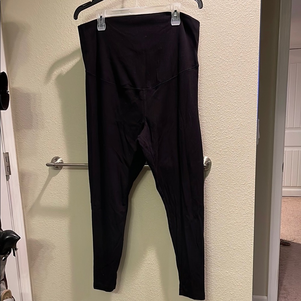 Old Navy Black Maternity High-Waisted Leggings